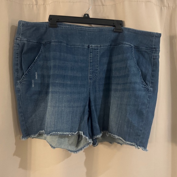Kim Gravel Plus Size Denim Blue Women's Shorts - Picture 1 of 6